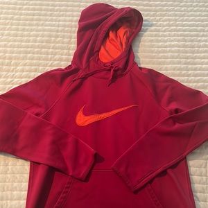 Women’s Nike dry fit hoodie. Excellent used condition
